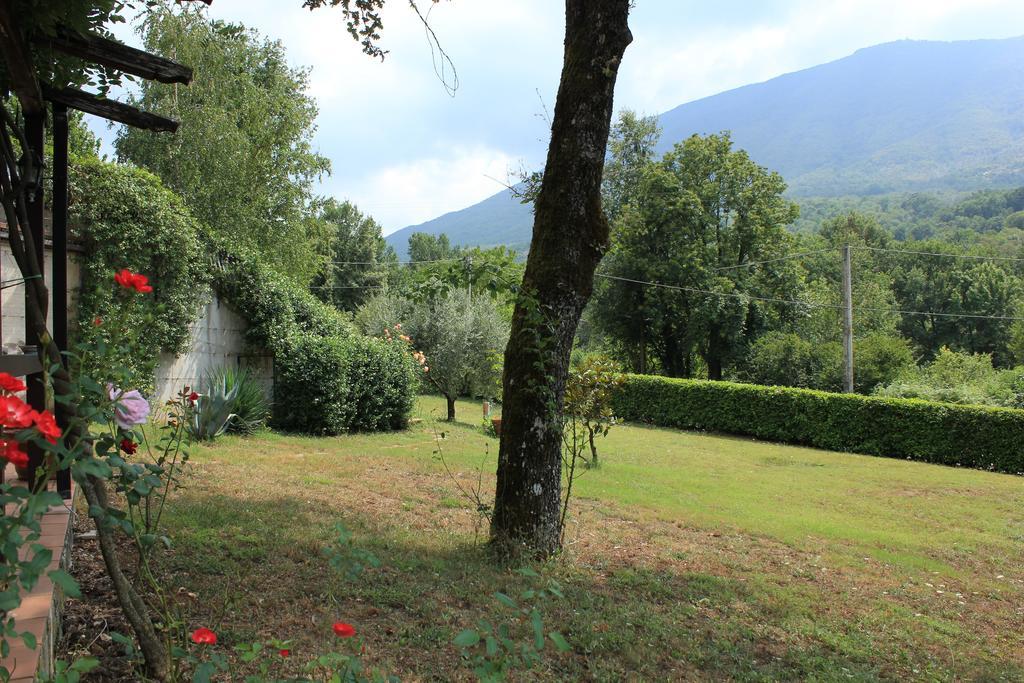 La Colonna Bed & Breakfast Montelanico Екстериор снимка